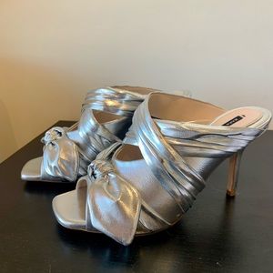 Zara Women’s Silver Heel Mules NWT